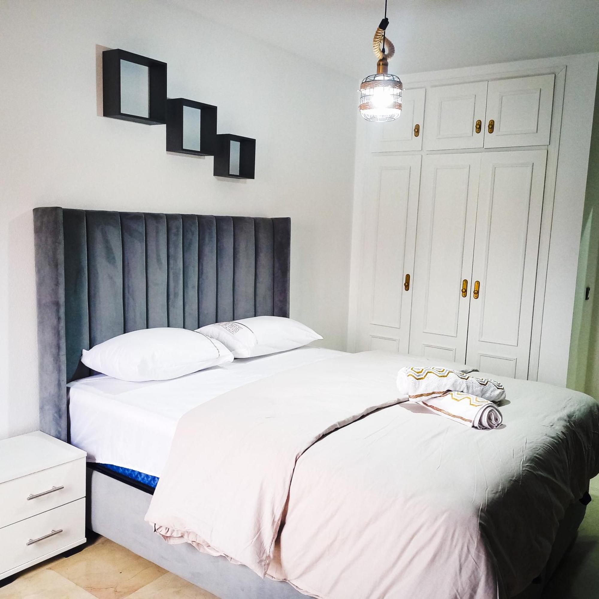 Moderne Appartement Au Plein Centre-Ville En Face Hilton & La Gare De Train Tgv Avec Climatisation Танжер Екстериор снимка