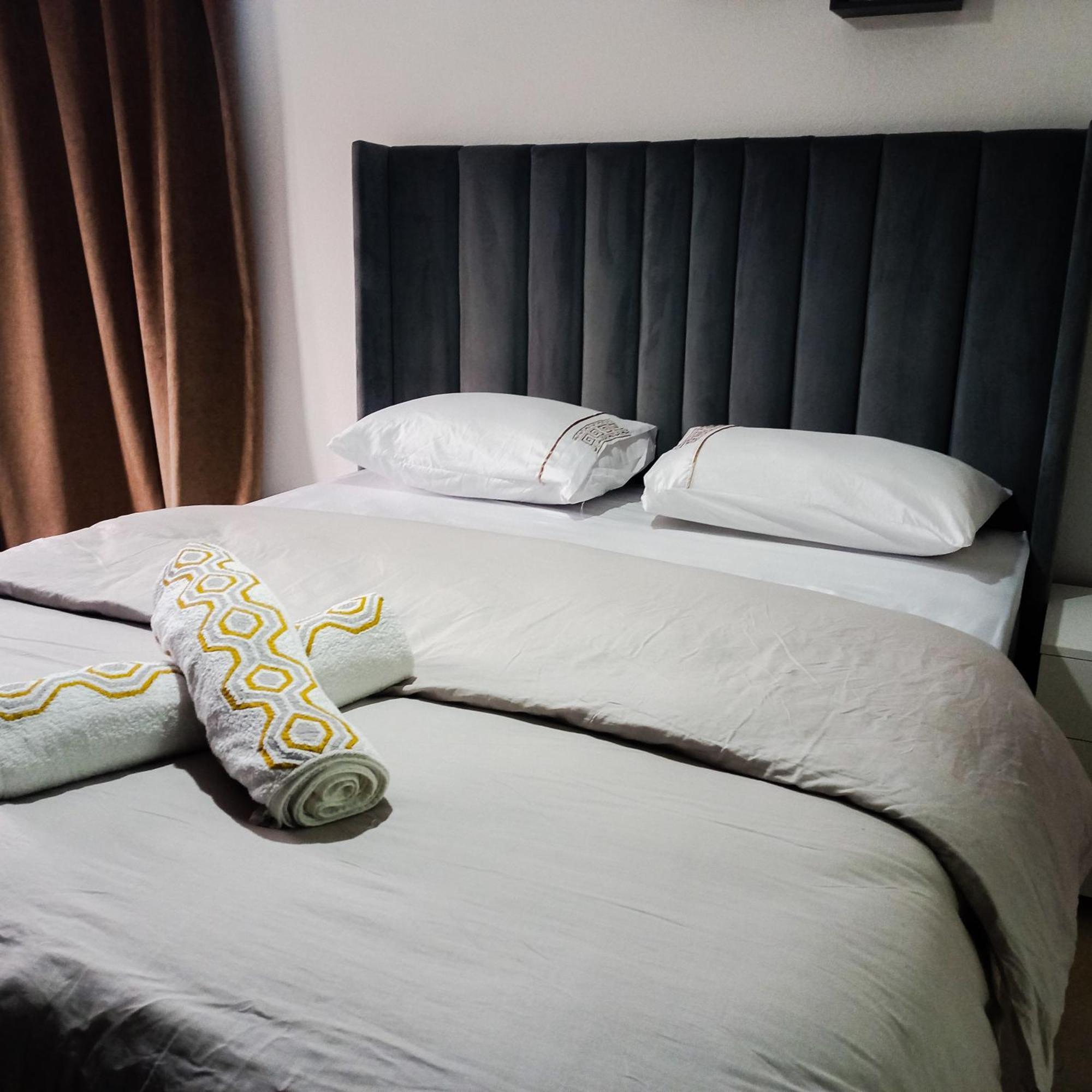 Moderne Appartement Au Plein Centre-Ville En Face Hilton & La Gare De Train Tgv Avec Climatisation Танжер Екстериор снимка